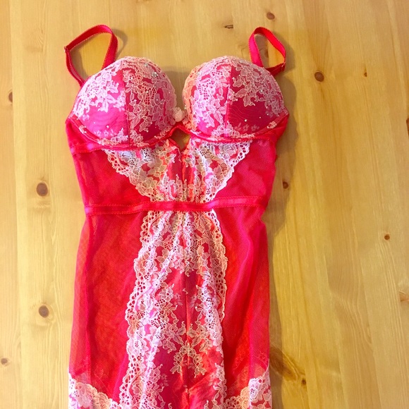 Victoria's Secret Other - Victoria’s Secret Red, Pink, Iridescent Sparkle Corset. Size 34C